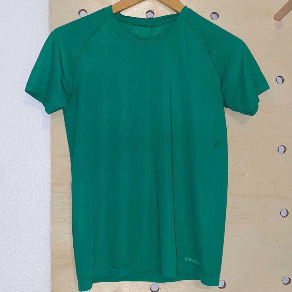 Patagonia Green T-shirt